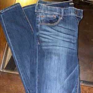 Women’s jeans